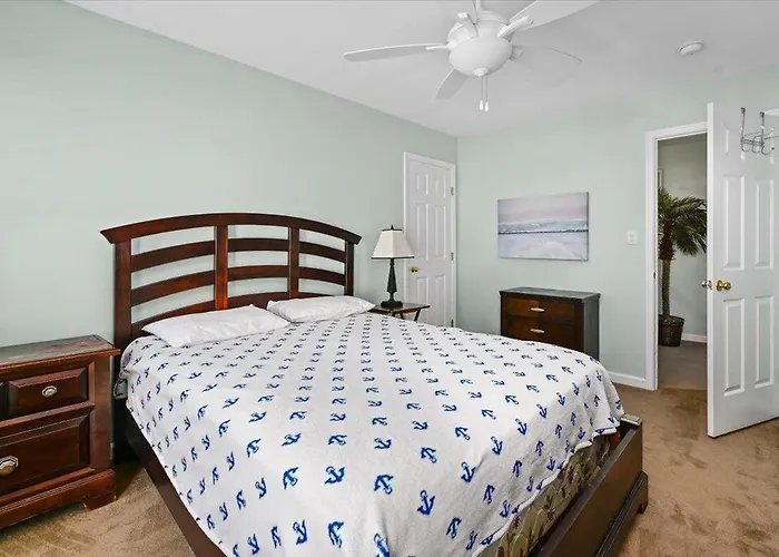 Сasa de vacaciones Sunset Island Waterfront 4 Bedroom Townhome With Many Amenities!