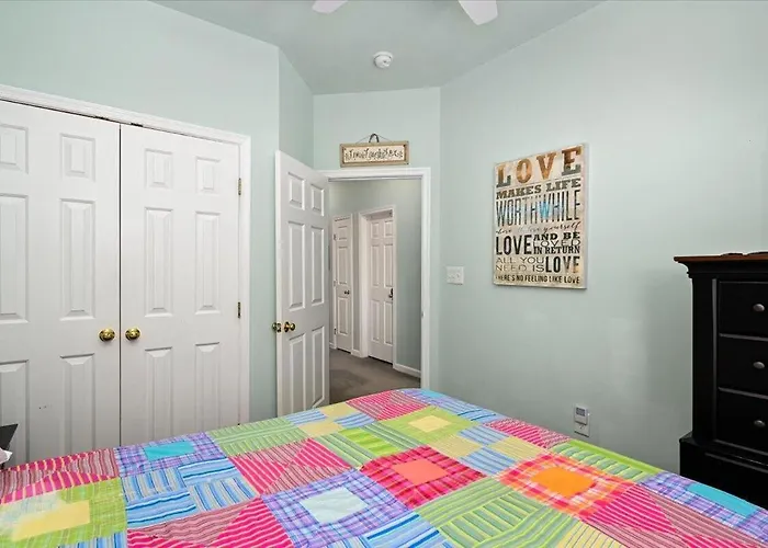 Sunset Island Waterfront 4 Bedroom Townhome With Many Amenities! Сasa de vacaciones Ocean City